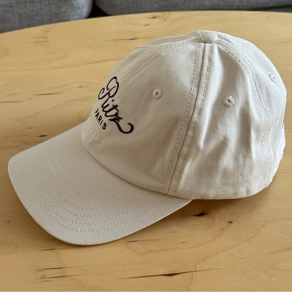 Frame x Ritz Paris cotton hat in Ecru - Picture 4 of 8